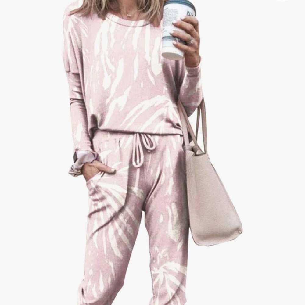 Women’s Tie Dye Set